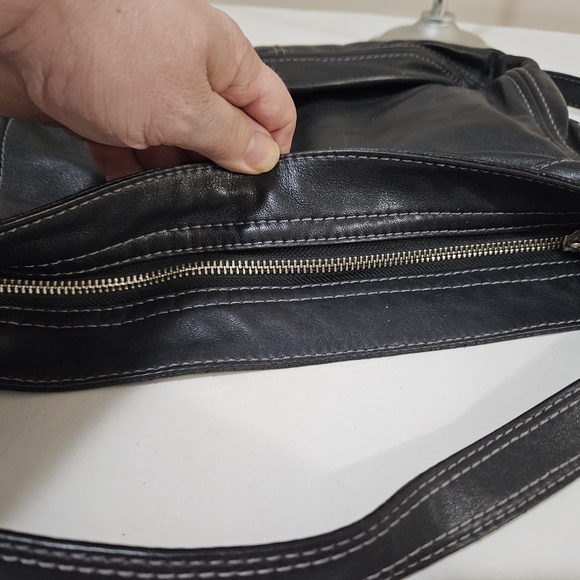 Authentic Black Coach - Picture 4 of 11